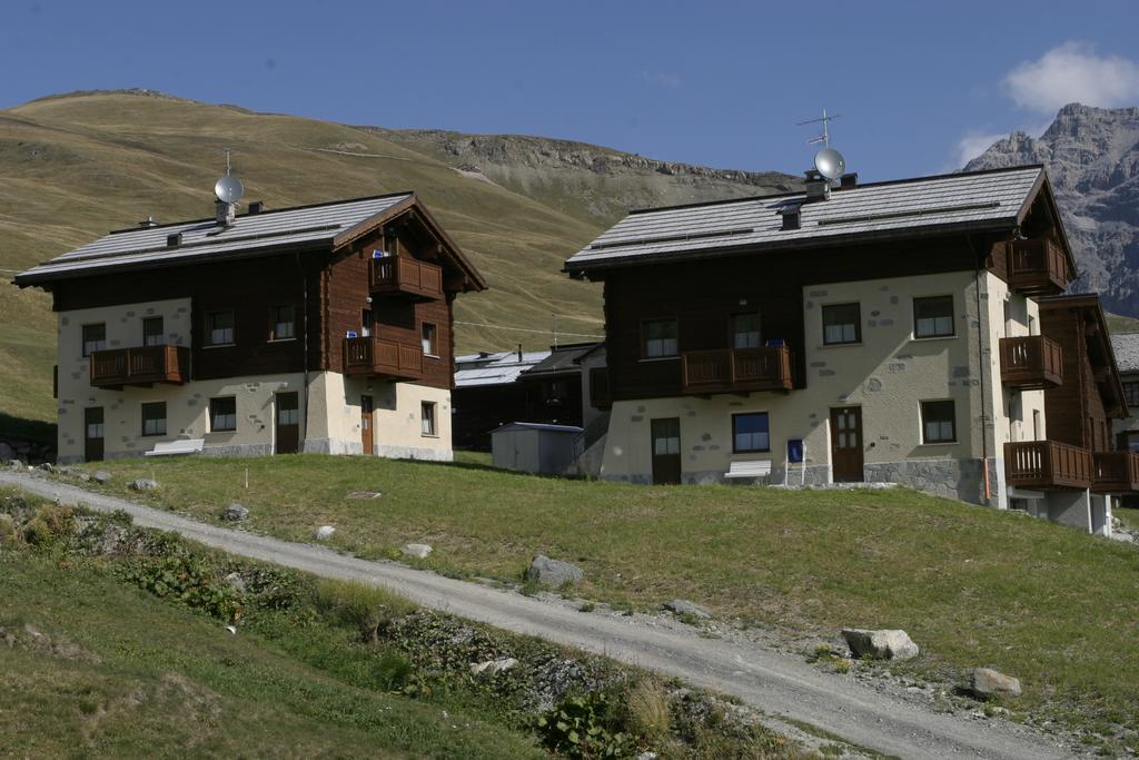 Chalet Li Baita Genny Λιβίνιο Εξωτερικό φωτογραφία