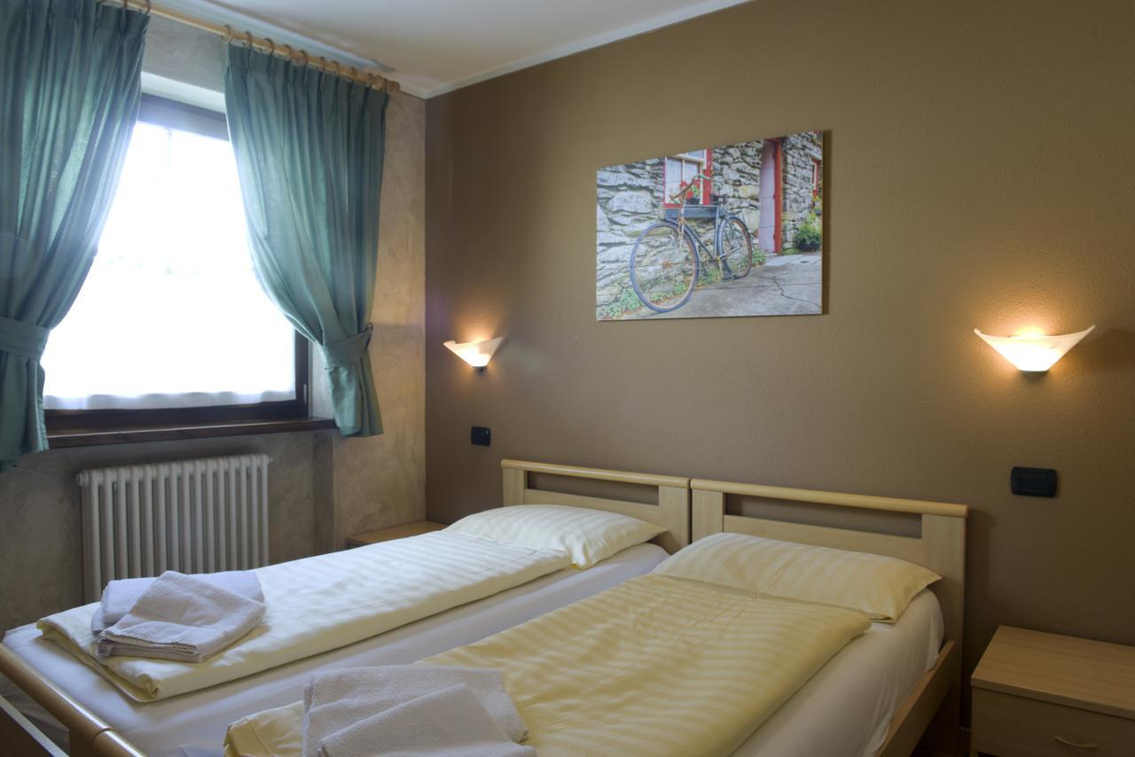 Chalet Li Baita Genny Λιβίνιο Εξωτερικό φωτογραφία