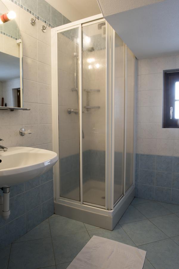 Chalet Li Baita Genny Λιβίνιο Εξωτερικό φωτογραφία