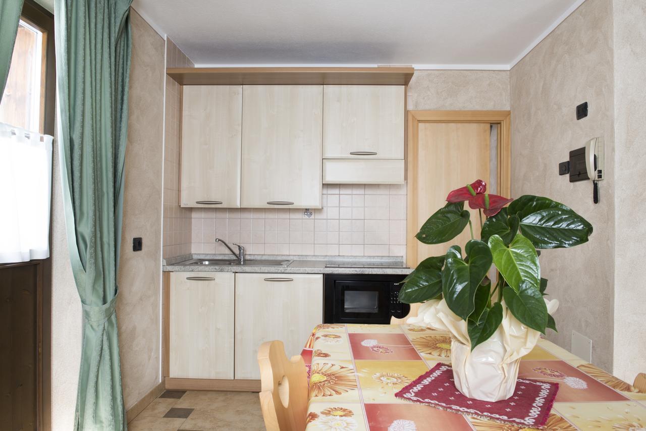 Chalet Li Baita Genny Λιβίνιο Εξωτερικό φωτογραφία